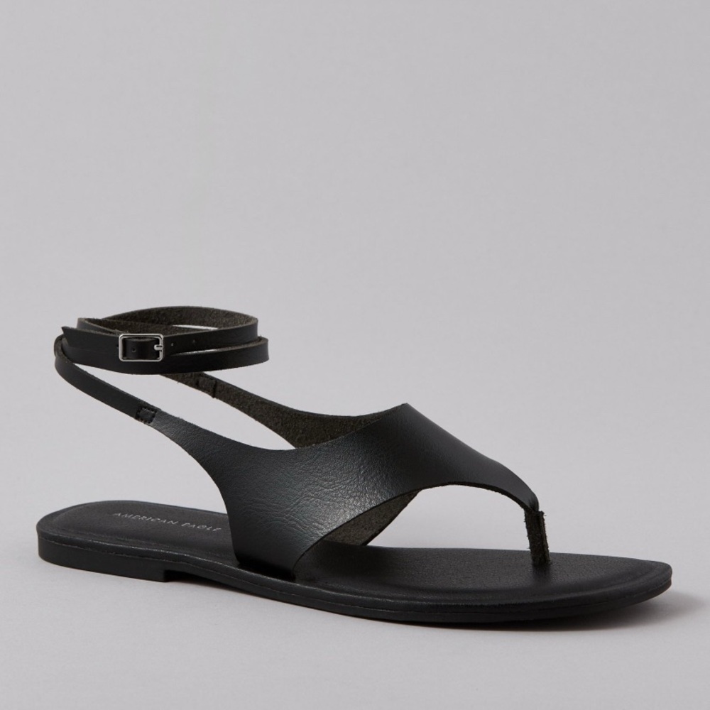 American Eagle Hooded Thong Black Sandals - Picture 3 of 4